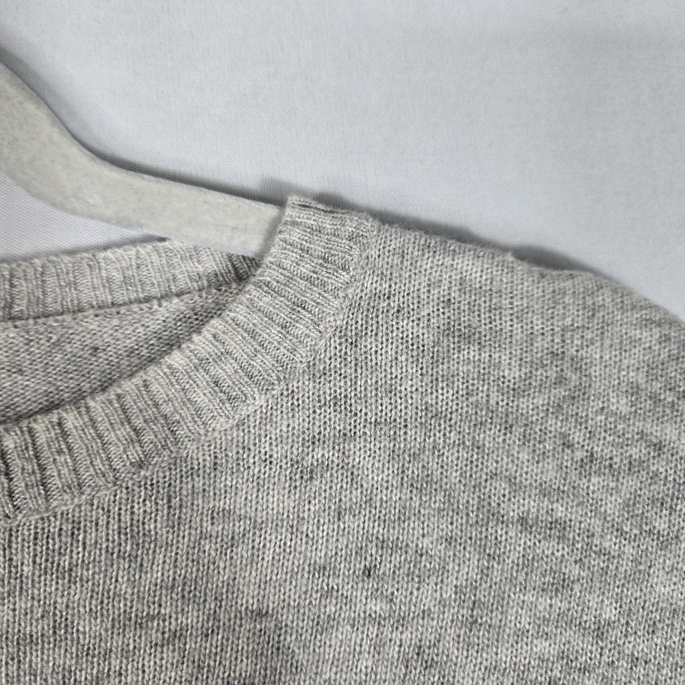 Luella Cashmere Blend Gray Crewneck Sweater Medium / Large Stripe Red Pink Trim - Picture 6 of 16